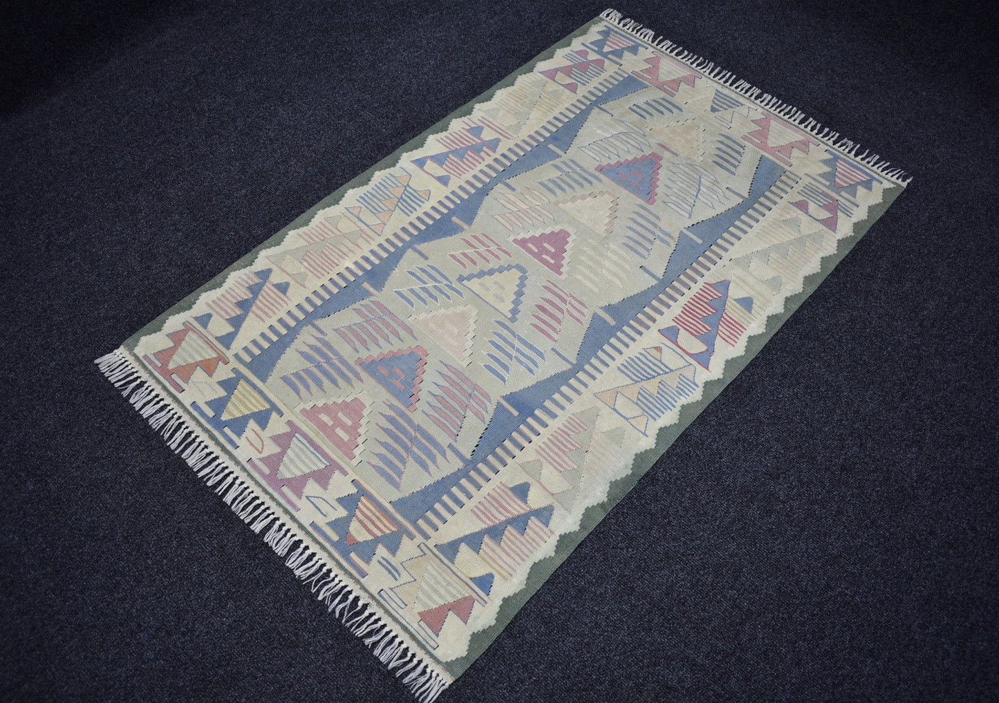 Vintage El Dokuma Ender Pastel Balıkesir Yün Kilim 7431