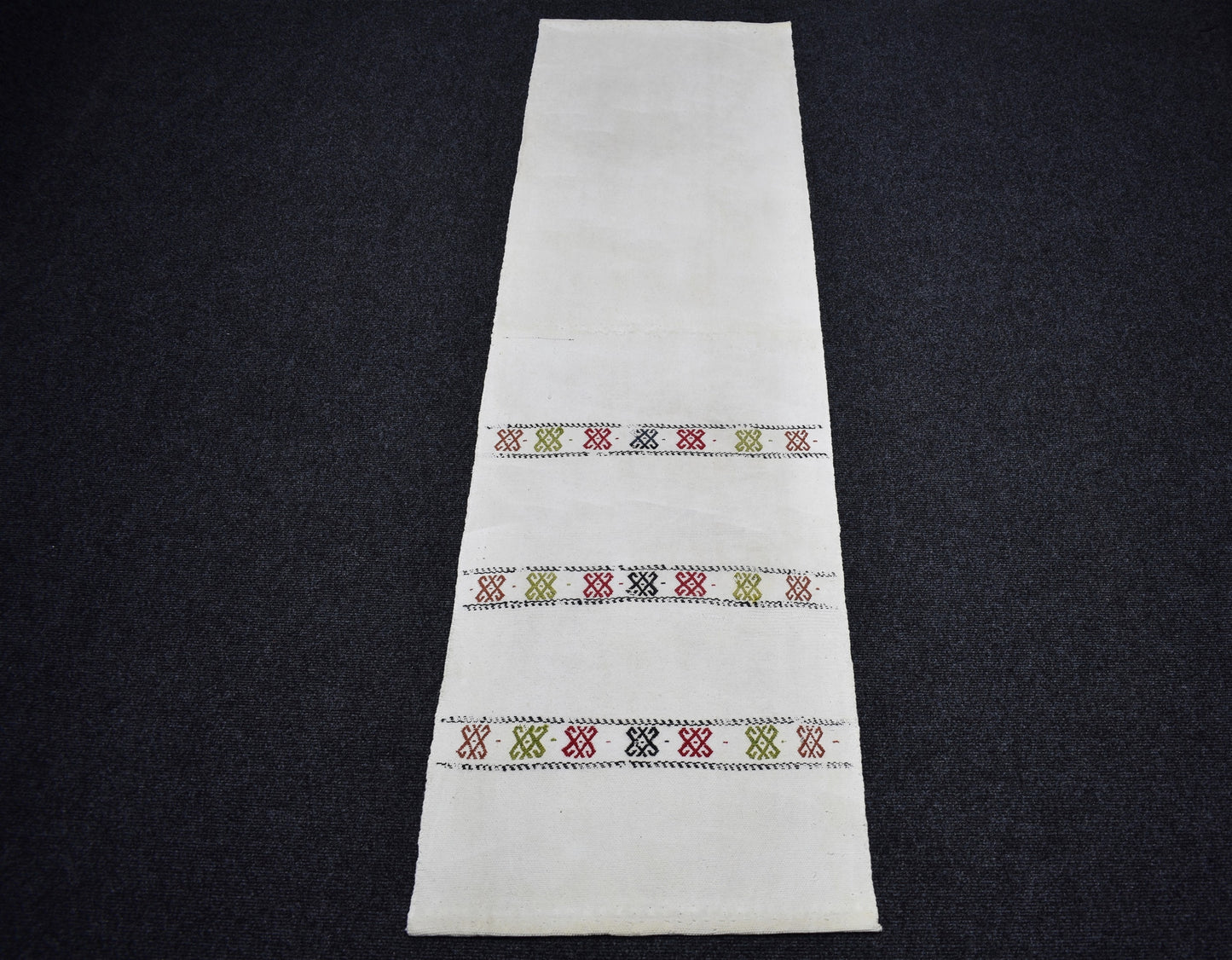 Yeni El Dokuma Emsalsiz Ak Pamuklu Yörük Yolluk Kilim 7432