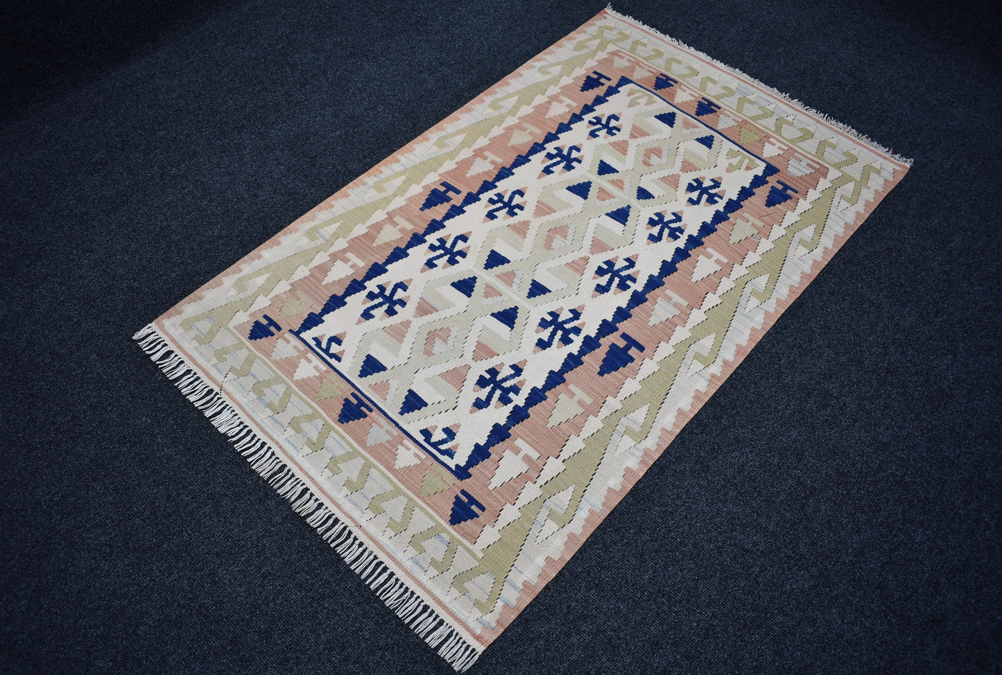 Vintage El Dokuma Nadir Pastel Pınarbaşı Kayseri Yün Kilim 7435
