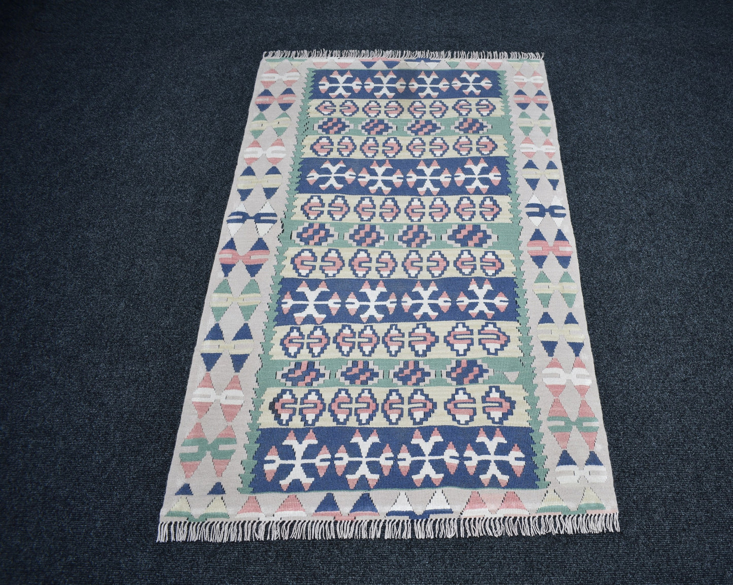 Vintage El Dokuma Nadir Pastel Pınarbaşı Kayseri Yün Kilim 7441