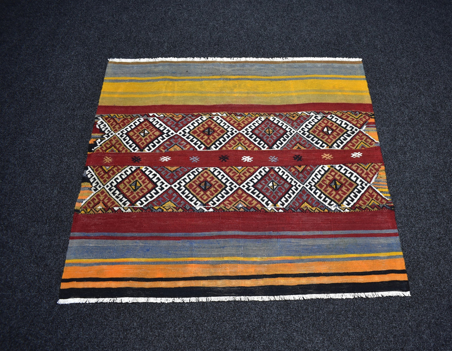 El Dokuma Otantik Sumak Sivas Yün Kilim 7456