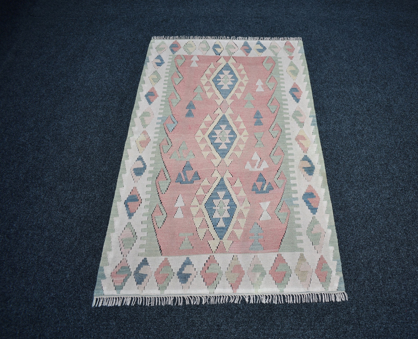 Vintage El Dokuma Nadir Pastel Pınarbaşı Kayseri Yün Kilim 7458