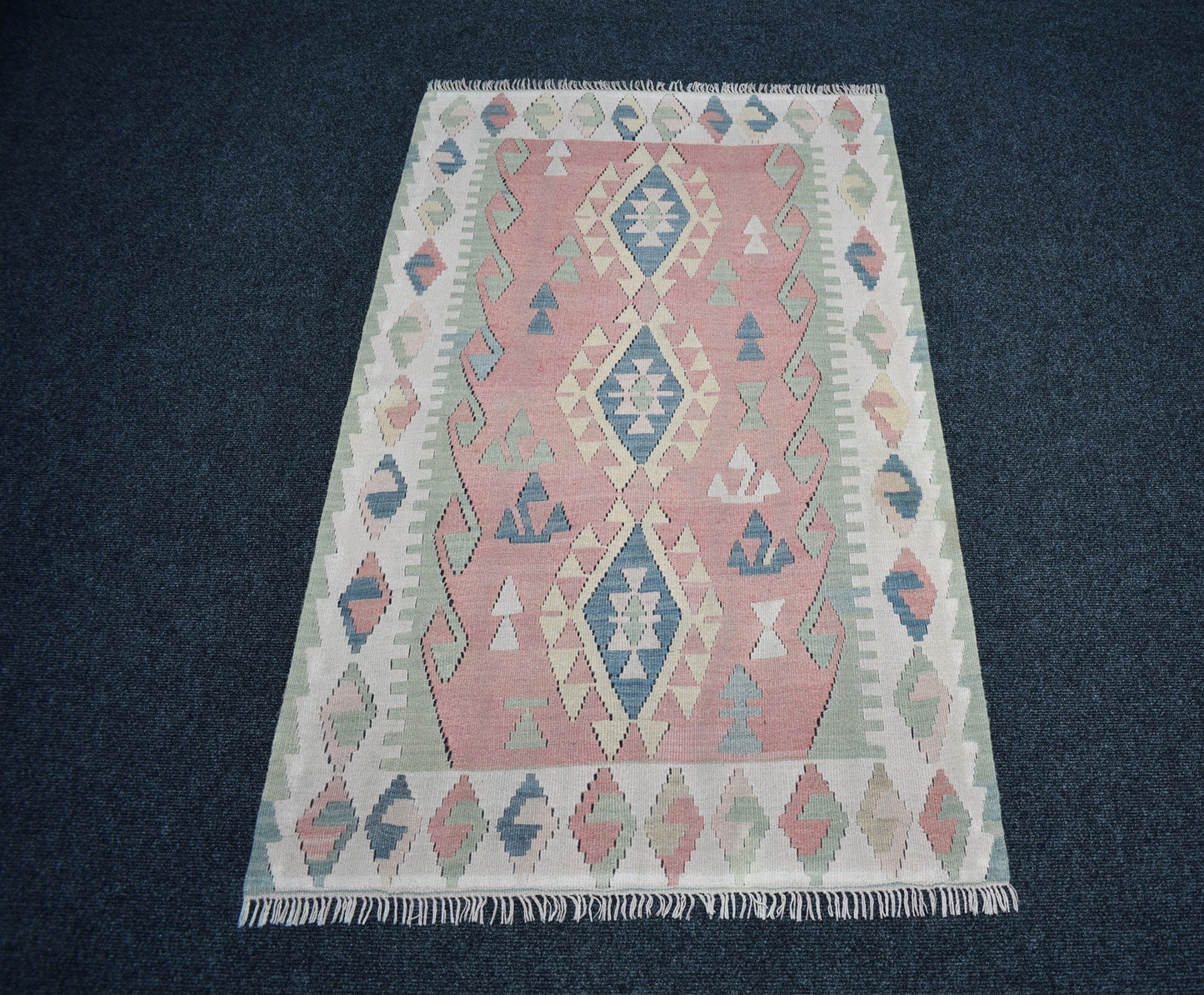 Vintage El Dokuma Nadir Pastel Pınarbaşı Kayseri Yün Kilim 7458