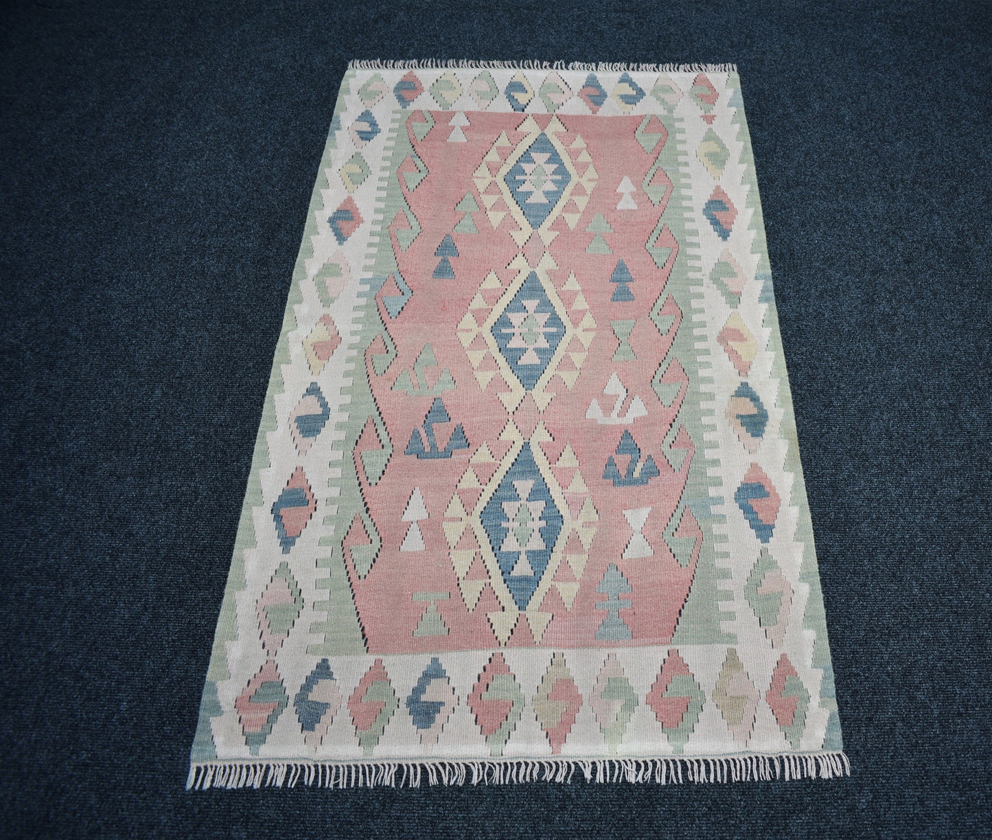 Vintage El Dokuma Nadir Pastel Pınarbaşı Kayseri Yün Kilim 7458