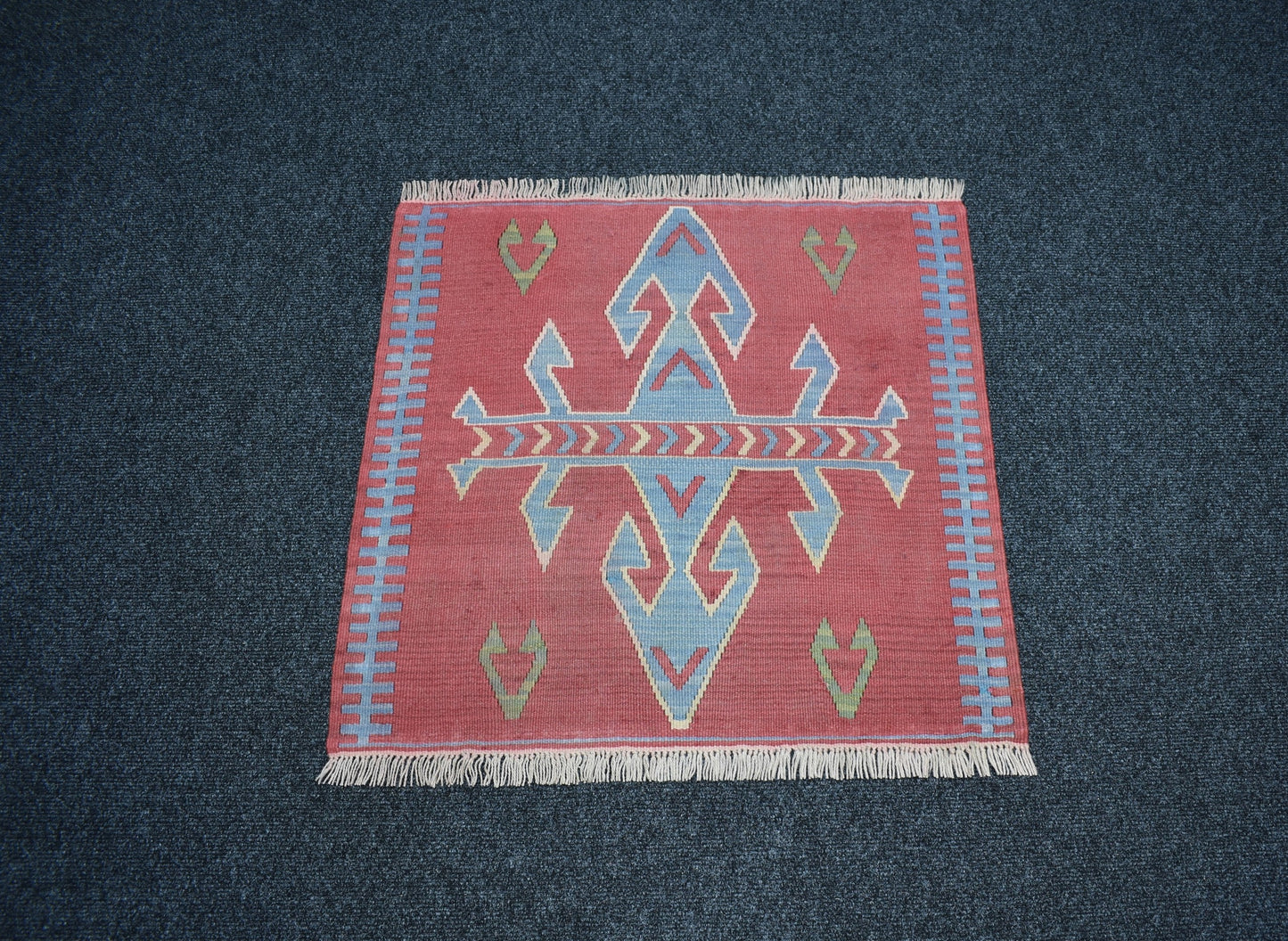 Vintage El Dokuma Pastel Kare Köşe Pınarbaşı Kayseri Yün Kilim 7471