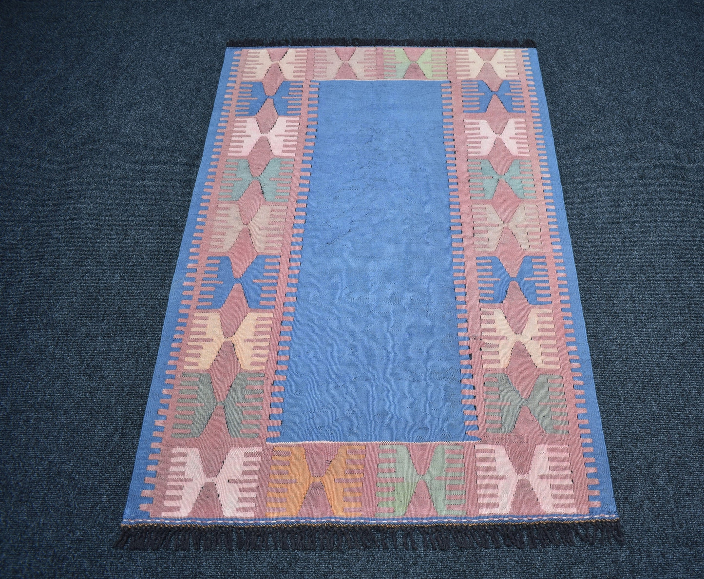 Yeni El Dokuma Ender Taraklı Mavi İran Şiraz Yün Kilim 7472