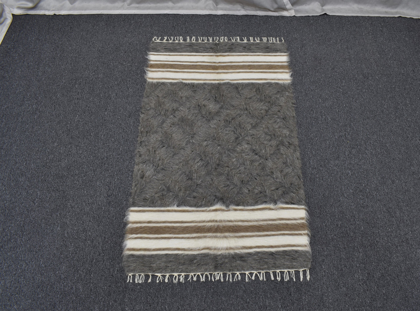 Yeni El Dokuma Ender Tiftik Yün Siirt Battaniyesi Kilim 7496