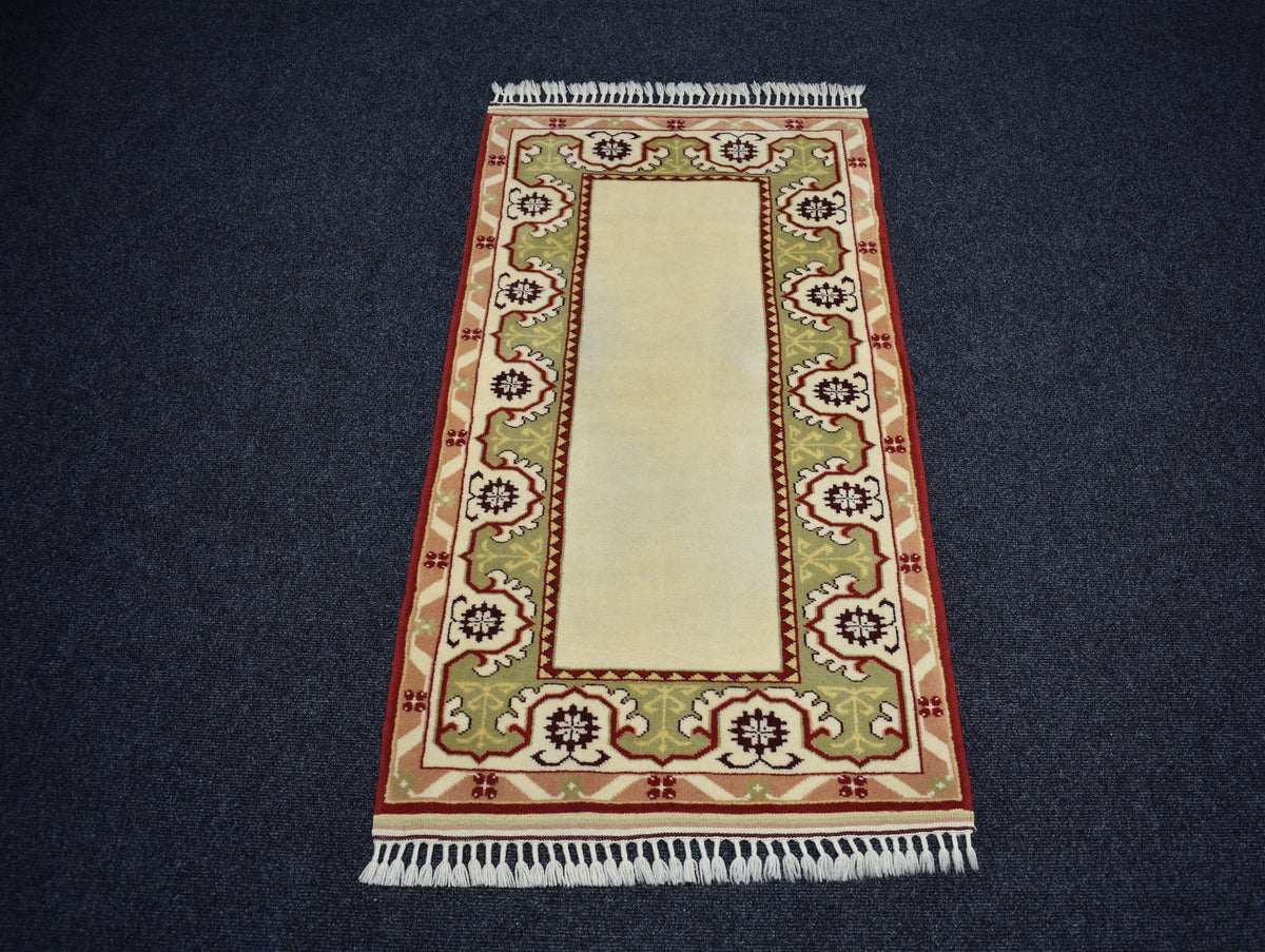 Yeni El Dokuma Modern Sade Bej Krem Milas Yün Halı 7516
