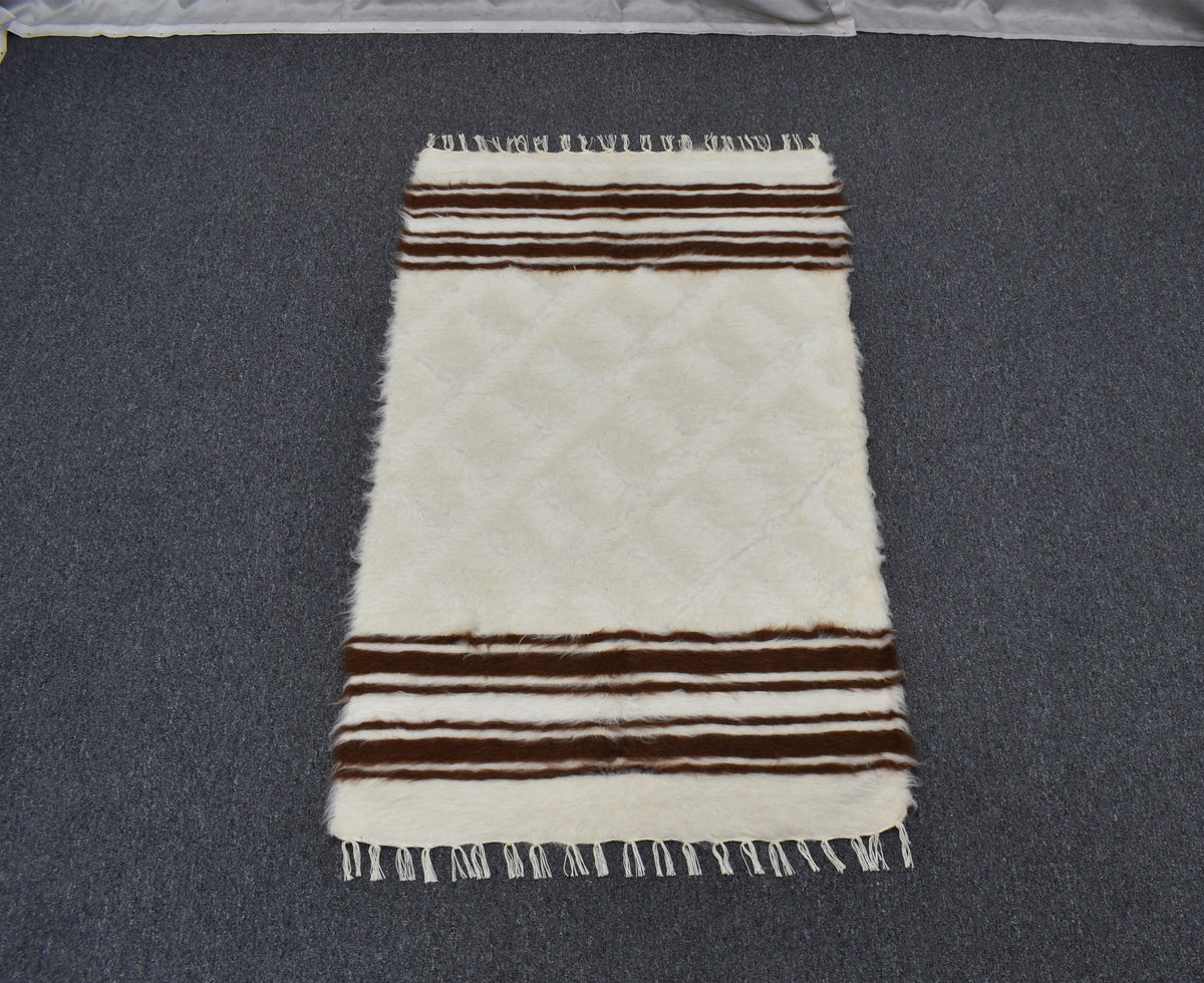 Yeni El Dokuma Yün Tiftik Siirt Battaniyesi Kilim 7606