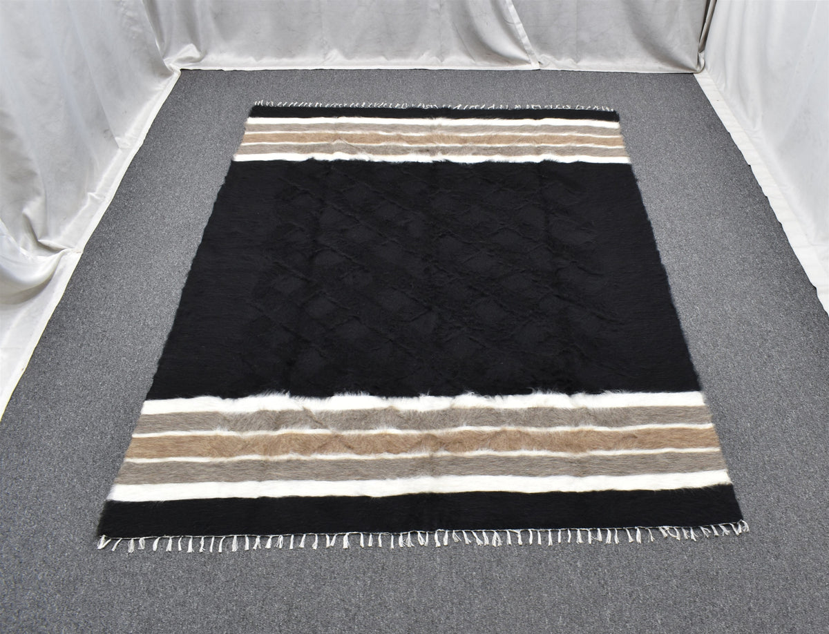 Yeni El Dokuma Siyah Dikişsiz Çift Kişilik Yün Tiftik Siirt Battaniyesi Kilim 7624