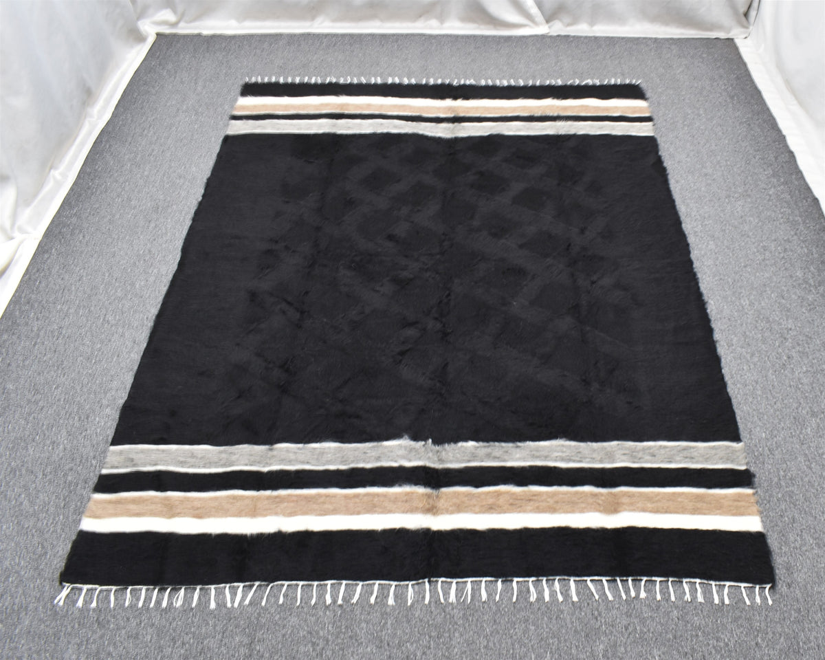 Yeni El Dokuma Siyah Dikişsiz Çift Kişilik Yün Tiftik Siirt Battaniyesi Kilim 7634