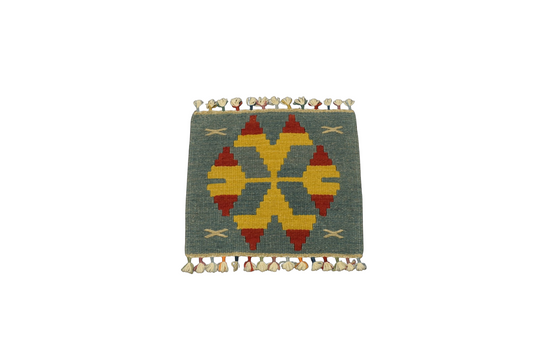 Yeni El Dokuma Köşe Kare Sandalye Minderi Pınarbaşı Kayseri Yün Kilim 7732