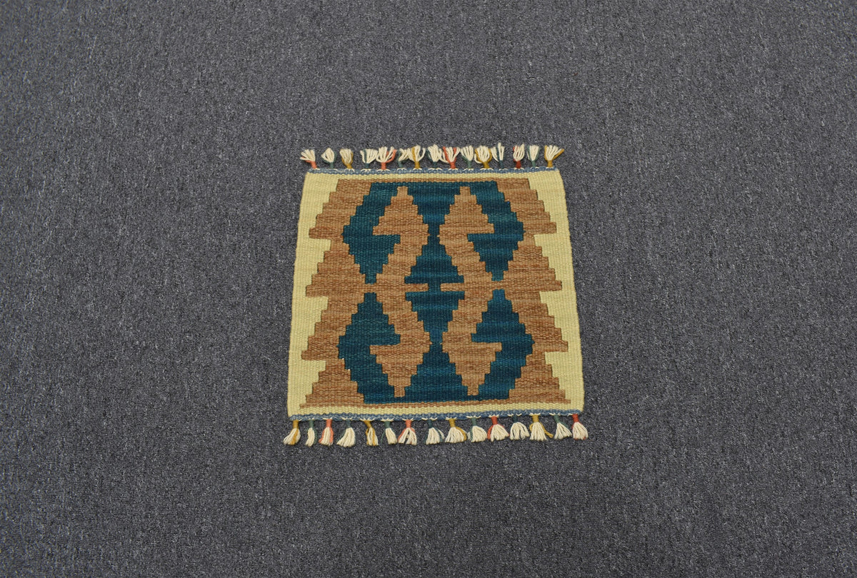 Yeni El Dokuma Köşe Kare Sandalye Minderi Pınarbaşı Kayseri Yün Kilim 7745