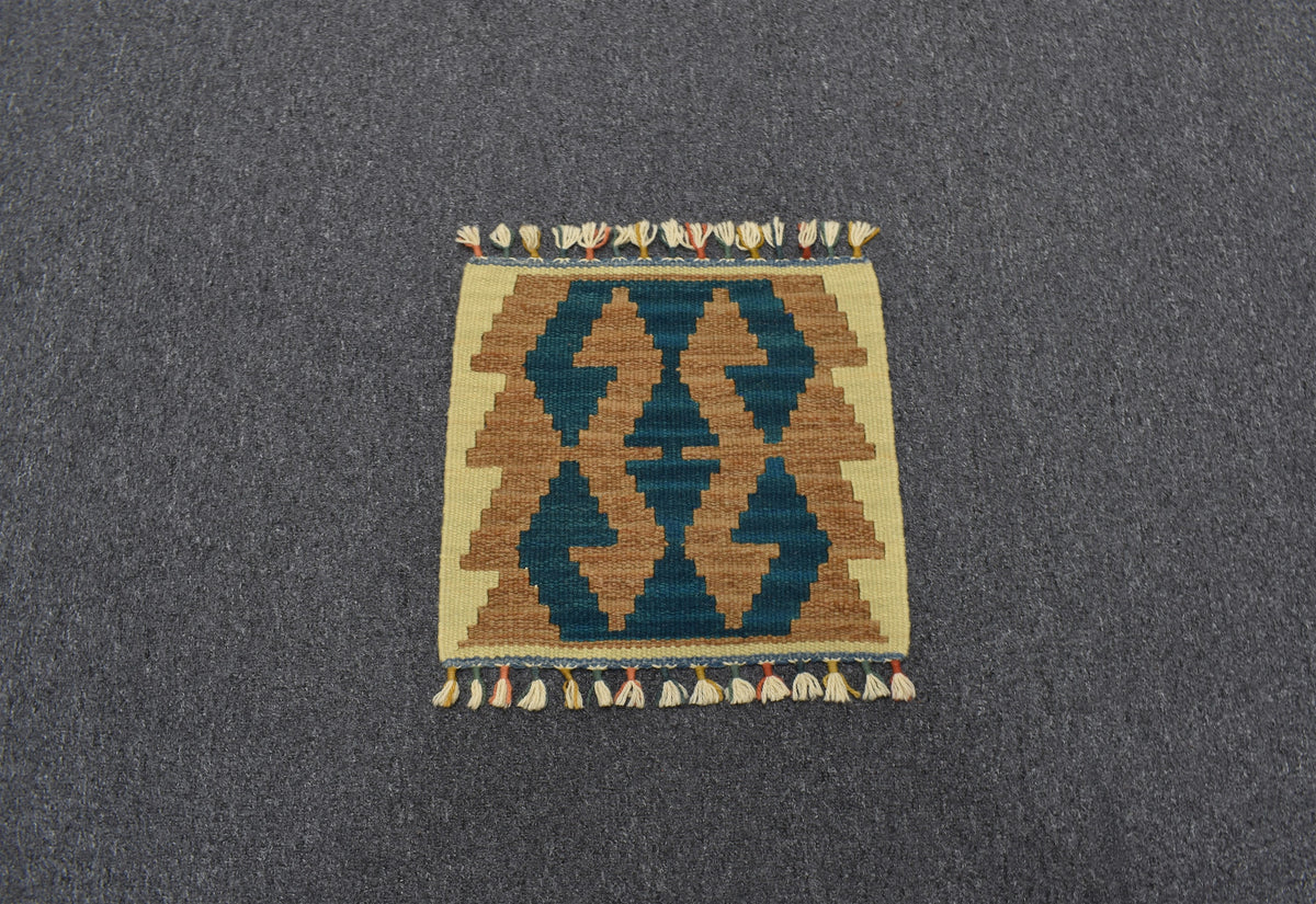 Yeni El Dokuma Köşe Kare Sandalye Minderi Pınarbaşı Kayseri Yün Kilim 7745