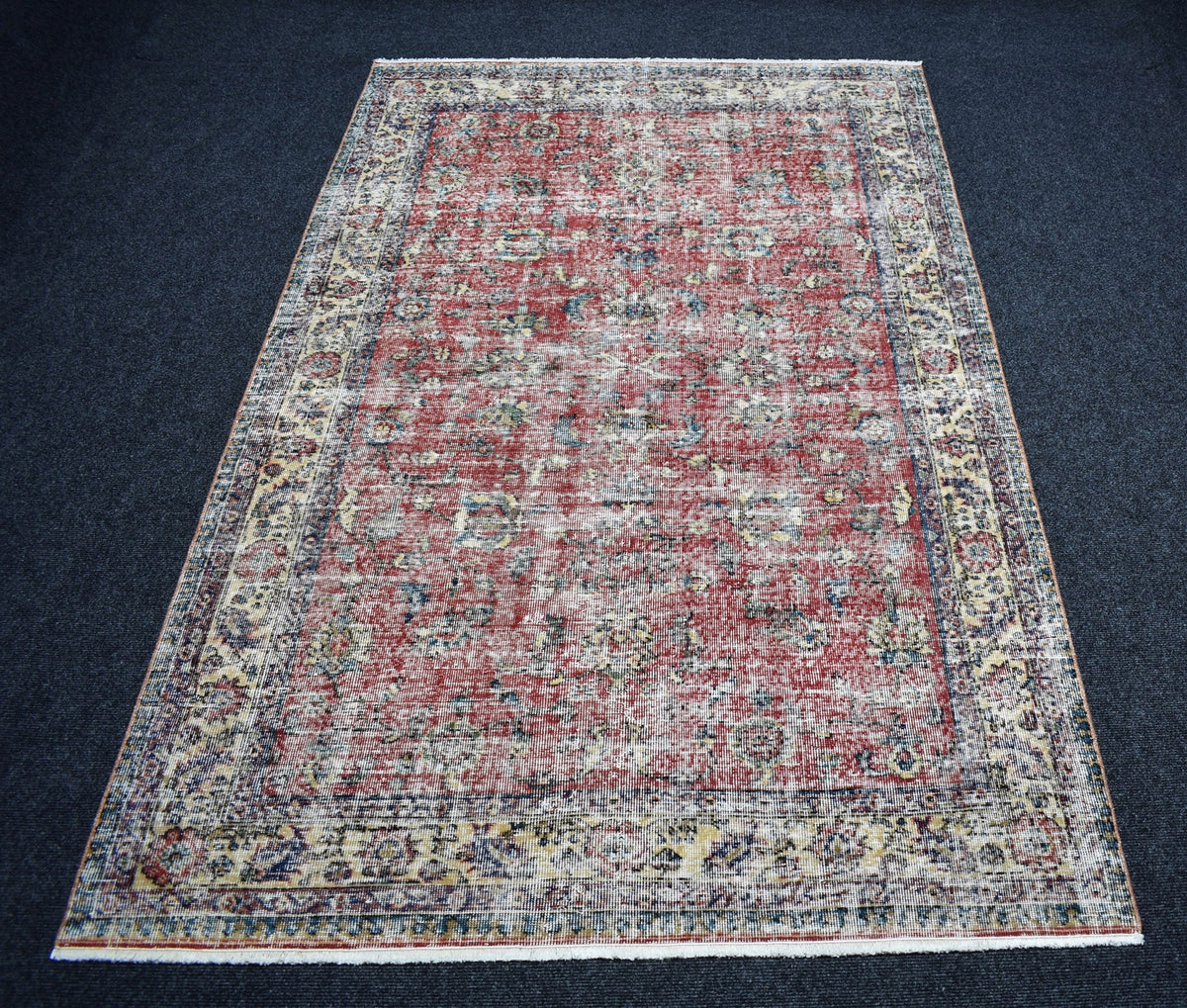 Vintage 4m2 El Dokuma Serpme Çiçekli Kırmızı Eskitme Lüks Yün Salon Halısı 7755