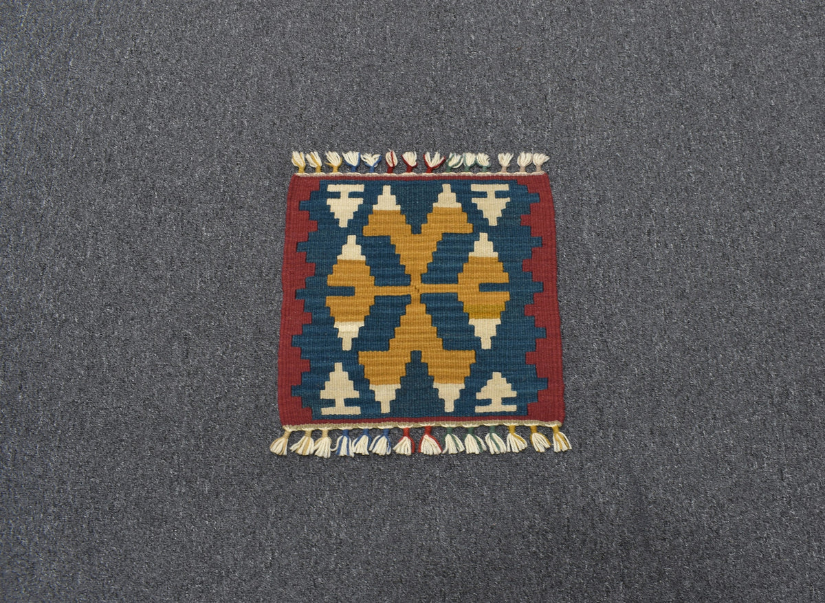 Yeni El Dokuma Köşe Kare Sandalye Minderi Pınarbaşı Kayseri Yün Kilim 7757