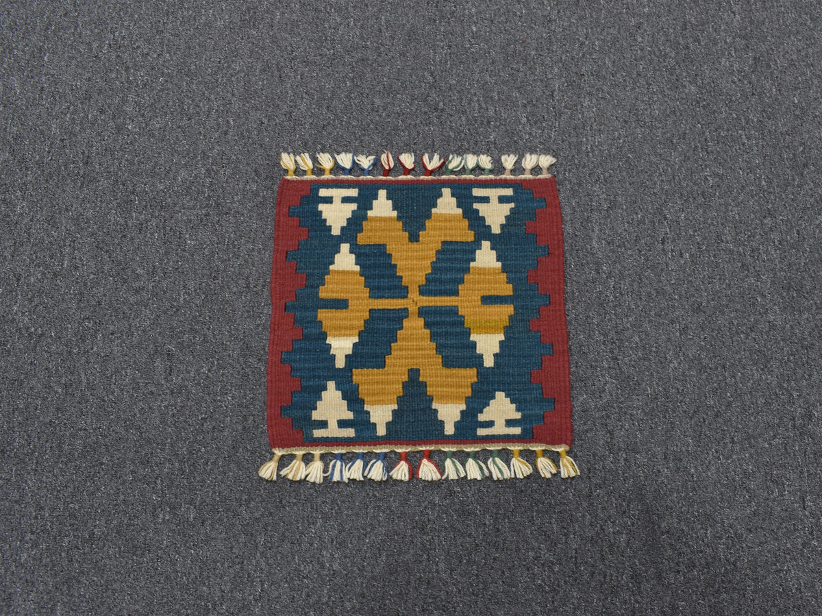 Yeni El Dokuma Köşe Kare Sandalye Minderi Pınarbaşı Kayseri Yün Kilim 7757